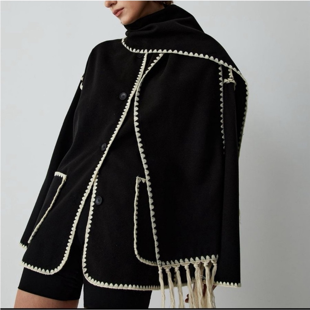 Contrast Trim Jacket with Scarf - Black Small